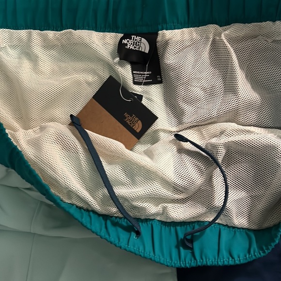 The North Face Men's V-Type Swimsuit Size XL - Picture 7 of 9